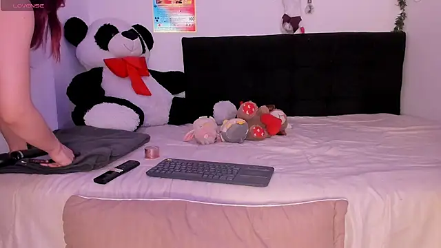 Carlasxdreams online show from March 11, 3:55 am