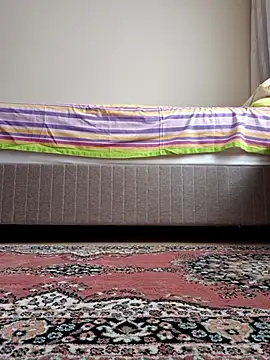 Snapshot of nyraminyon chatting on September 28, 8:32 am nyraminyon online show from September 28, 8:32 am