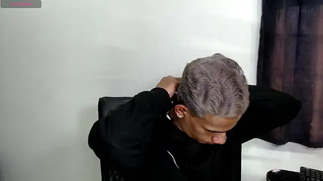 Snapshot of AbrahanBratz chatting on January 15, 6:50 pm AbrahanBratz online show from January 15, 6:50 pm