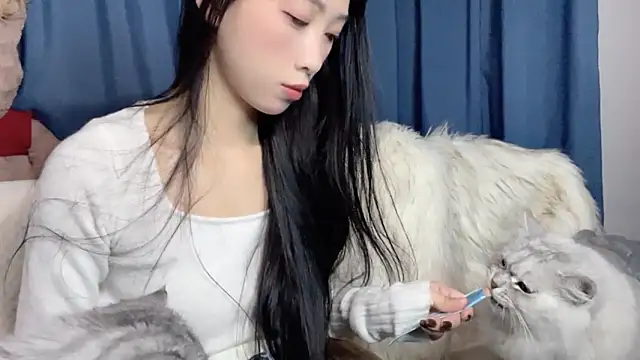 Lili-2 online show from March 3, 4:58 pm