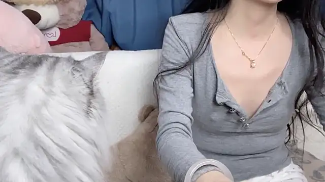 Lili-2 online show from March 8, 4:43 pm