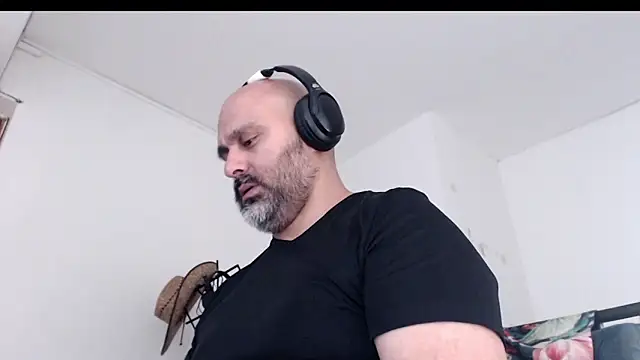 Gabriel Harmant online show from January 10, 7:47 am