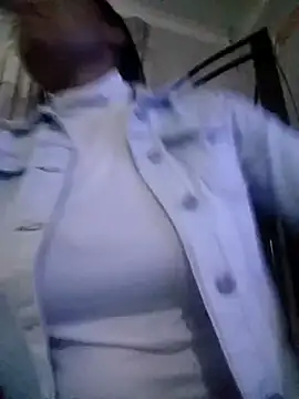 Feathergal69  online show from September 23, 2:35 pm