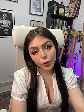 Snapshot of Dear_Morgan chatting on January 17, 1:20 am Dear Morgan online show from January 17, 1:20 am