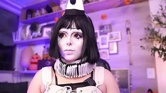 Dear Morgan online show from November 3, 10:57 pm