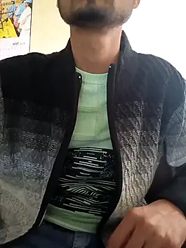 Snapshot of Piyush_2024 chatting on February 14, 7:38 am Piyush 2024 online show from February 14, 7:38 am