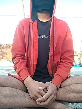 Snapshot of Piyush_2024 chatting on February 20, 1:57 am Piyush 2024 online show from February 20, 1:57 am