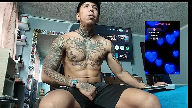 Nickhot0609 online show from February 25, 5:24 pm