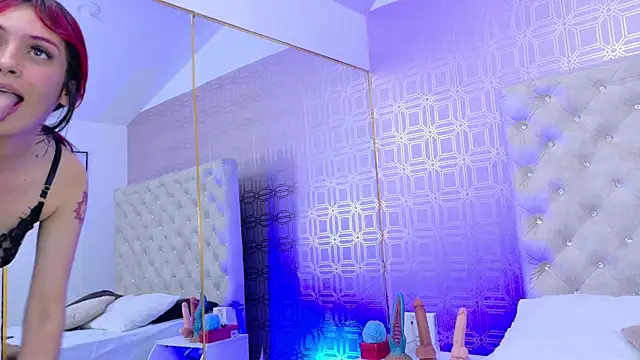 Derieri D online show from November 10, 8:25 pm