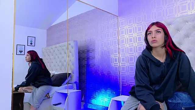 Derieri D online show from November 9, 7:40 pm