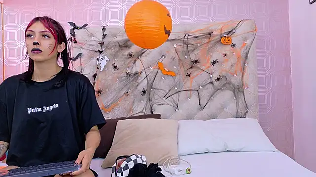 Derieri D online show from October 30, 7:33 pm