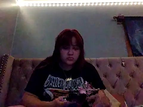 Snapshot of bbylynssicc chatting on November 14, 3:54 am bbylynssicc online show from November 14, 3:54 am