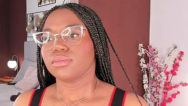 Makena gh online show from November 13, 4:05 am