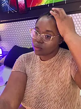 Makena gh online show from March 20, 8:09 am