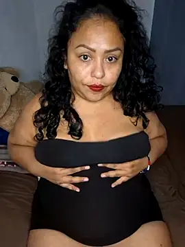 Snapshot of Leslyrosa chatting on December 2, 10:40 pm Leslyrosa online show from December 2, 10:40 pm