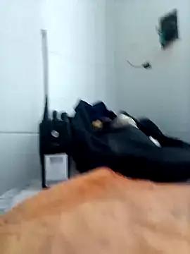 Snapshot of Malubrotudo chatting on September 20, 6:57 pm Malubrotudo online show from September 20, 6:57 pm