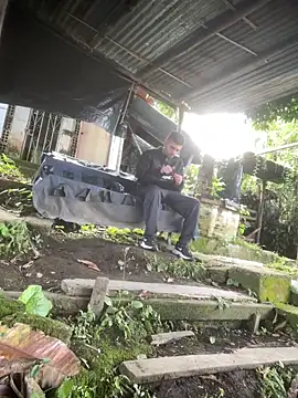 Jestebanano online show from March 28, 1:01 pm