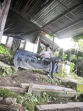 Jestebanano online show from April 5, 6:58 pm