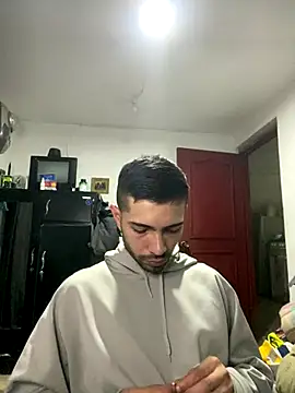 Jestebanano online show from December 23, 6:45 am