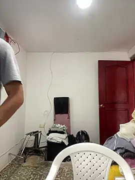 Jestebanano online show from February 8, 6:49 pm