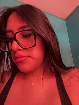 AleFantasy0001 online show from February 3, 5:18 pm