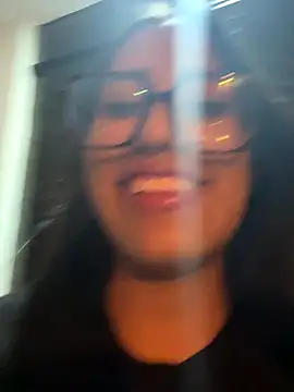 AleFantasy0001 online show from November 27, 4:46 am