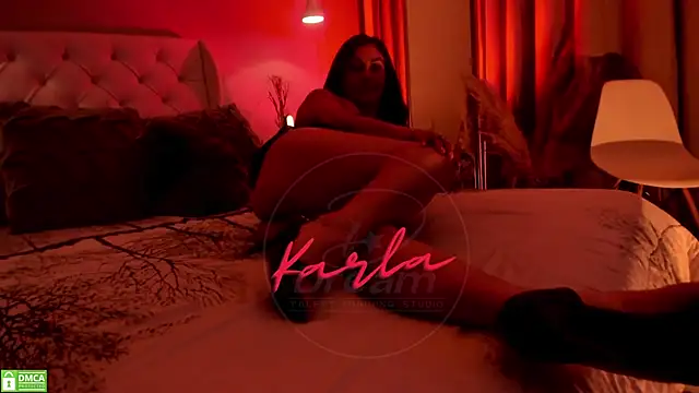 Snapshot of karla_paradise_ chatting on December 16, 9:31 pm karla paradise online show from December 16, 9:31 pm