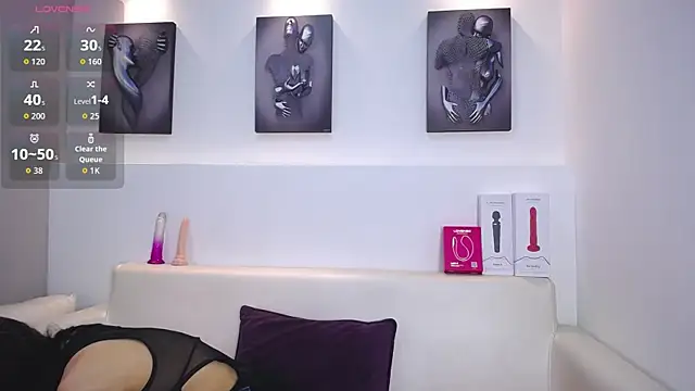 Melodi Roux online show from November 17, 1:15 pm