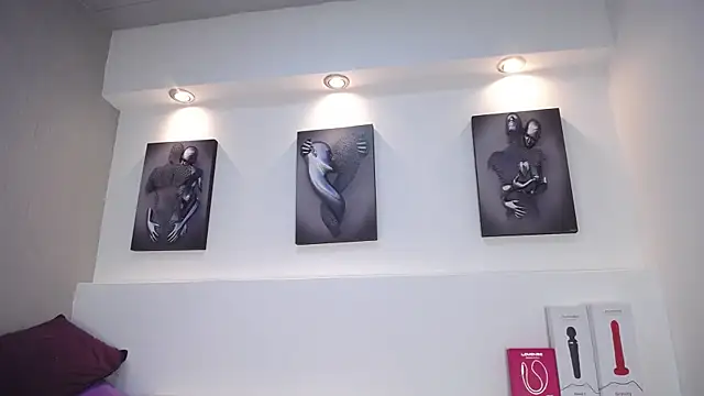 Melodi Roux online show from January 8, 1:06 pm