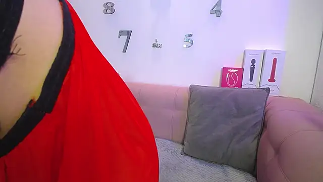 Melodi Roux online show from December 14, 1:39 pm