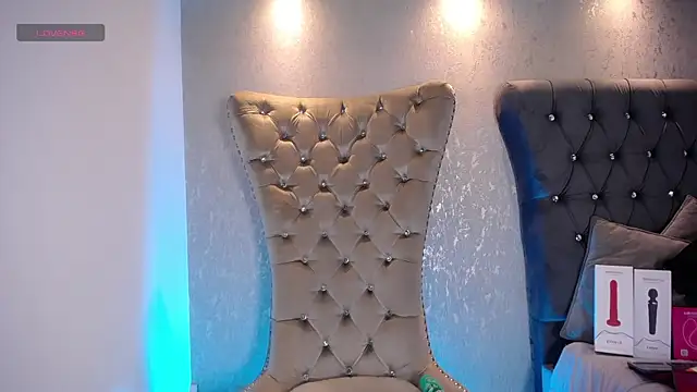 Melodi Roux online show from March 14, 1:06 pm