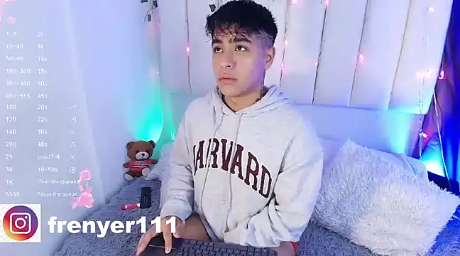 kiing azahell online show from January 29, 1:58 am