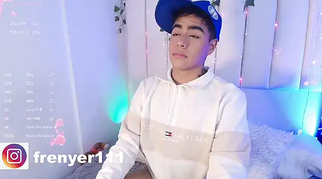 kiing azahell online show from January 26, 9:18 pm