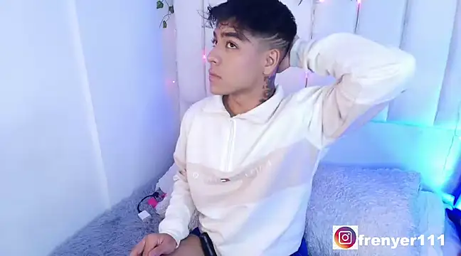 kiing azahell online show from January 16, 3:23 am