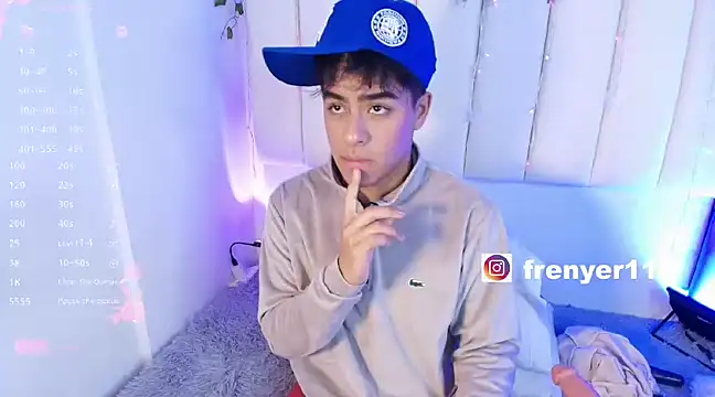 kiing azahell online show from January 12, 11:47 pm