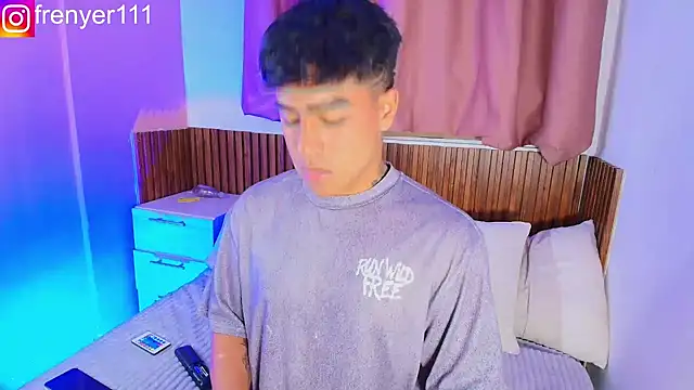 kiing azahell online show from February 18, 1:36 am