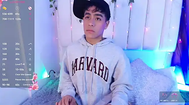 kiing azahell online show from January 11, 3:23 am