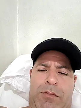 Snapshot of Marciogrei chatting on October 23, 9:46 pm Marciogrei online show from October 23, 9:46 pm