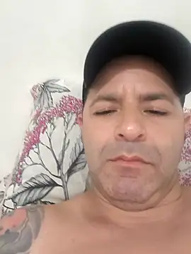 Snapshot of Marciogrei chatting on November 14, 2:15 am Marciogrei online show from November 14, 2:15 am