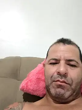 Snapshot of Marciogrei chatting on February 19, 1:24 am Marciogrei online show from February 19, 1:24 am