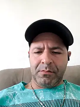 Snapshot of Marciogrei chatting on November 19, 7:25 pm Marciogrei online show from November 19, 7:25 pm