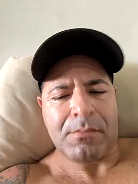 Snapshot of Marciogrei chatting on March 2, 6:26 pm Marciogrei online show from March 2, 6:26 pm