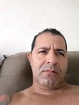 Snapshot of Marciogrei chatting on February 25, 7:25 pm Marciogrei online show from February 25, 7:25 pm