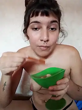 Cloeegoth online show from March 5, 6:12 pm