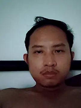 Snapshot of Virzcov chatting on May 26, 10:13 am Virzcov online show from May 26, 10:13 am