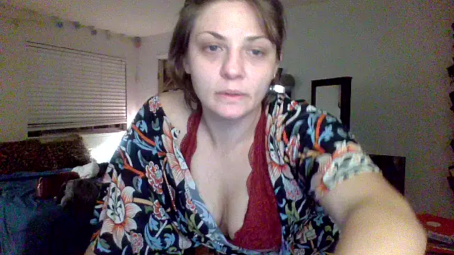 sophiarica online show from May 28, 4:31 am
