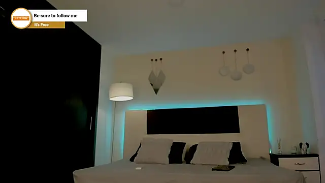 MattDevon online show from December 20, 4:26 am