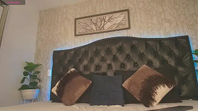 MattDevon online show from February 10, 3:27 am