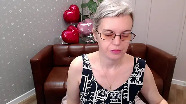 Cutie Erikaa1 online show from March 1, 2:22 am