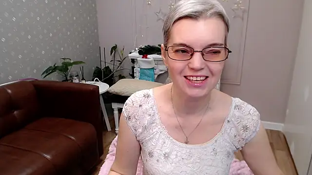 Cutie Erikaa1 online show from January 11, 2:29 am